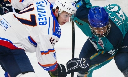 Фоторепортаж с матча МХЛ «Алтай» — «Ладья» 1:2