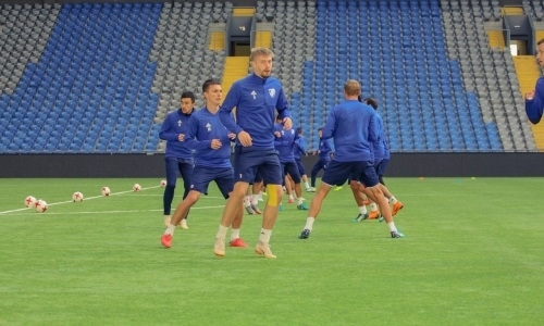 Фоторепортаж с предыгровой тренировки «Жетысу» в Астане