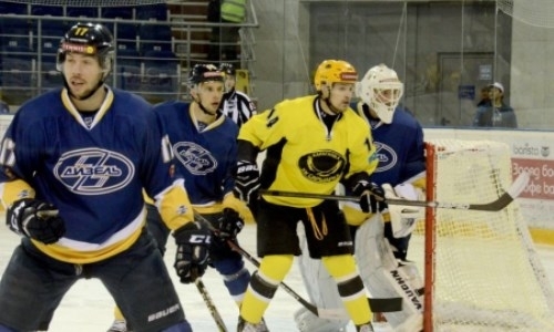 Фоторепортаж с матча ВХЛ «Дизель» — «Сарыарка» 2:5