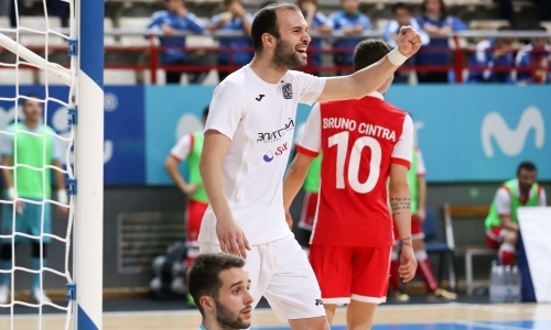 «Кайрат» благодаря покеру с разгромной победы стартовал в Лиге Чемпионов