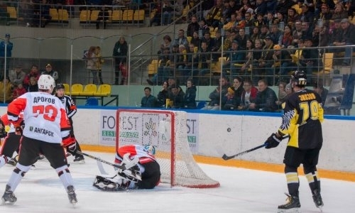 Букмекеры уверены в победе «Сарыарки» в матче ВХЛ с «Ермаком»