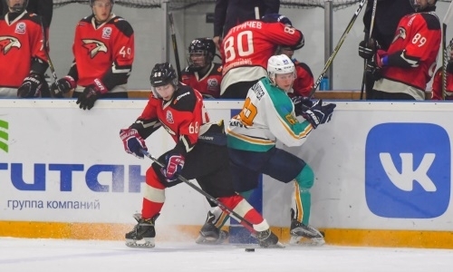 Фоторепортаж с матча МХЛ «Омские Ястребы» — «Алтай» 5:0