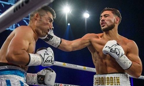 Видео серии жестоких ударов и нокаута мексиканца от чемпиона мира из Казахстана
