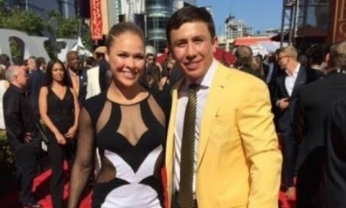 Признававшаяся в любви Головкину экс-чемпионка UFC вступилась за Нурмагомедова