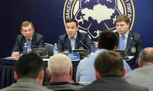 ПФЛК провела совещание со спортивными директорами клубов