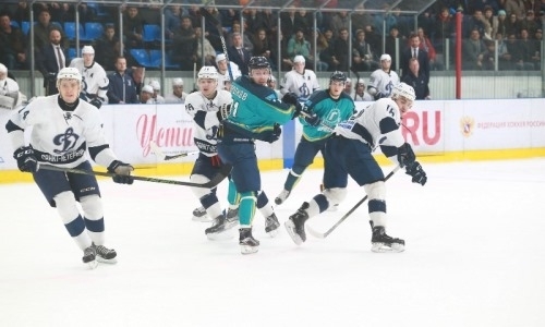 Букмекеры сделали прогнозы на две игры ВХЛ с участием казахстанских клубов