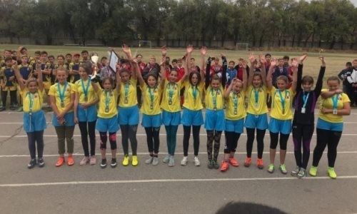 В Алматы состоялся турнир по регби «Золотой овал»