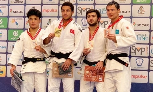 Казахстанец победил россиянина и завоевал «бронзу» чемпионата мира по дзюдо