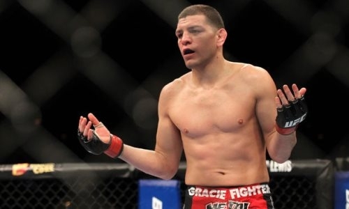 «Этот му***а все равно не говорит по-английски». Скандальный боец UFC бросил вызов «Канело» после боя с Головкиным