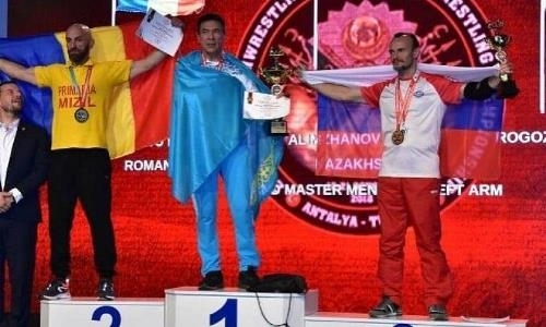 Спортсмен из Астаны завоевал титул двукратного чемпиона мира по армрестлингу