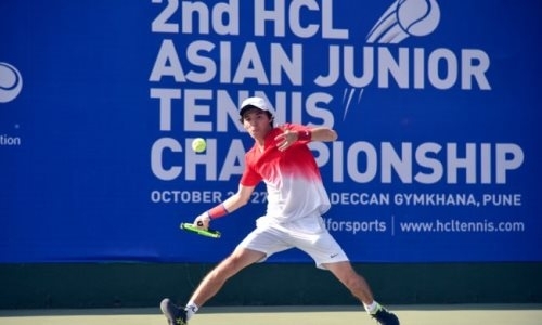 Казахстанец вышел в четвертьфинал чемпионата Азии до 18 лет