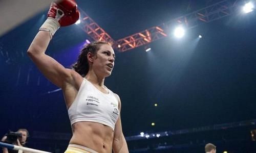 Чемпионка мирам показала жесткий спарринг перед боем с Шариповой