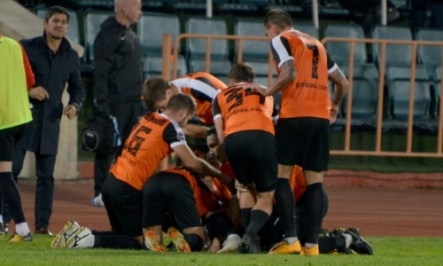 «Шахтер» победил молодежь «Астаны» в матче с хет-триком