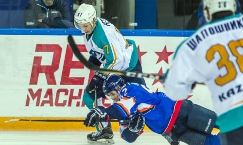 Видеообзор матча МХЛ «Ладья» — «Алтай» 4:1