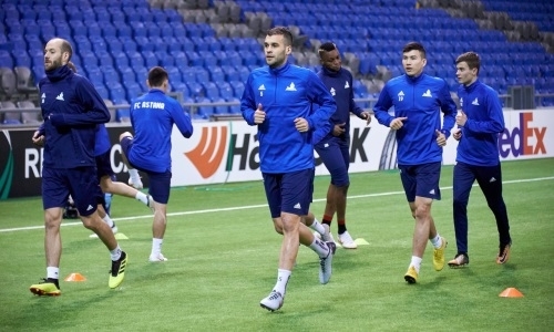 Фоторепортаж с предыгровой тренировки «Астаны»