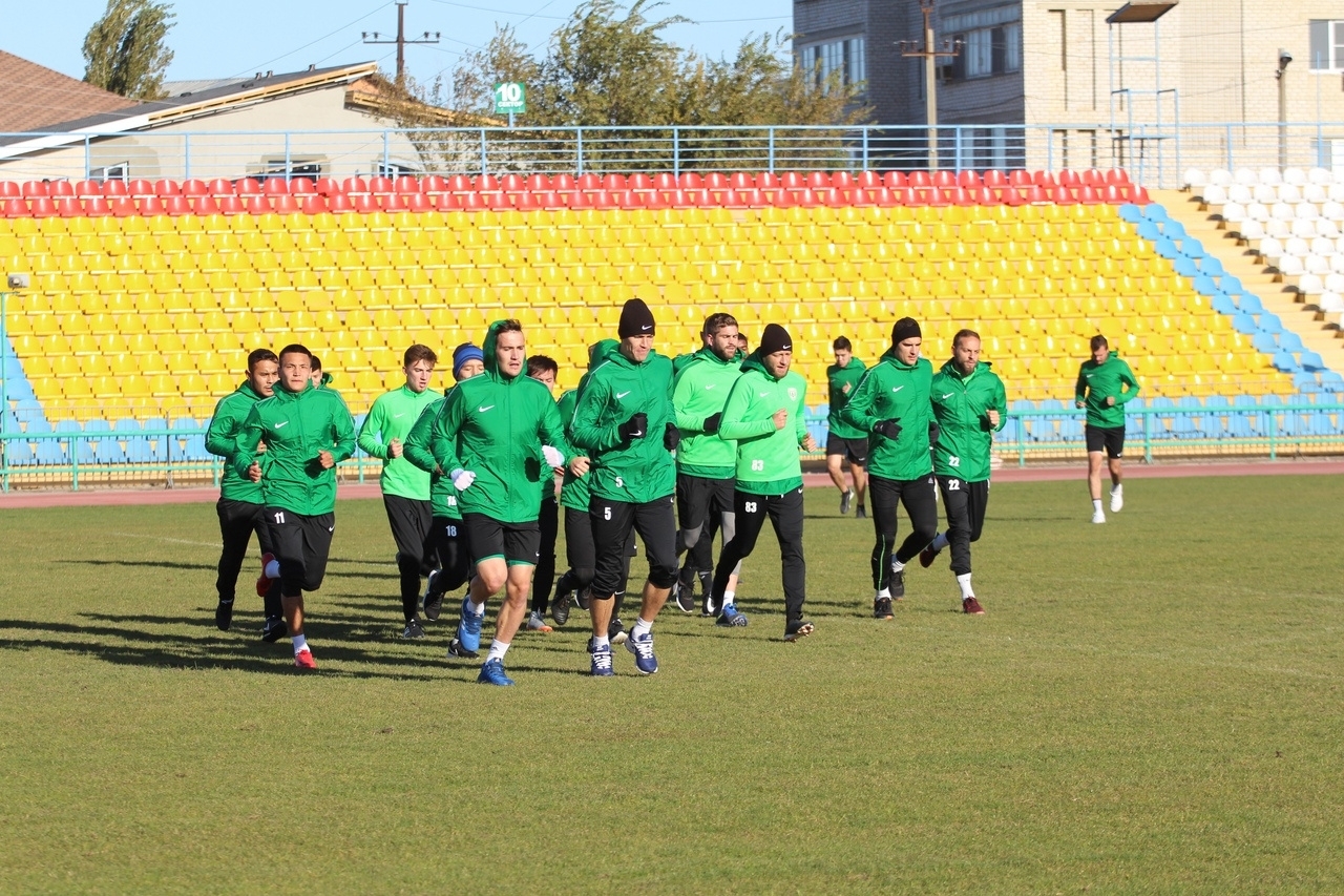 Фк фо. Росич футбольный клуб. Фк фо. Эмблемы футбольных команд. Фк фо.