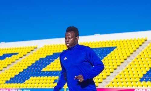 Фоторепортаж с тренировки «Акжайыка»