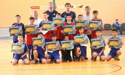 Видео мастер-класса игроков «Астаны» для учеников столичной школы