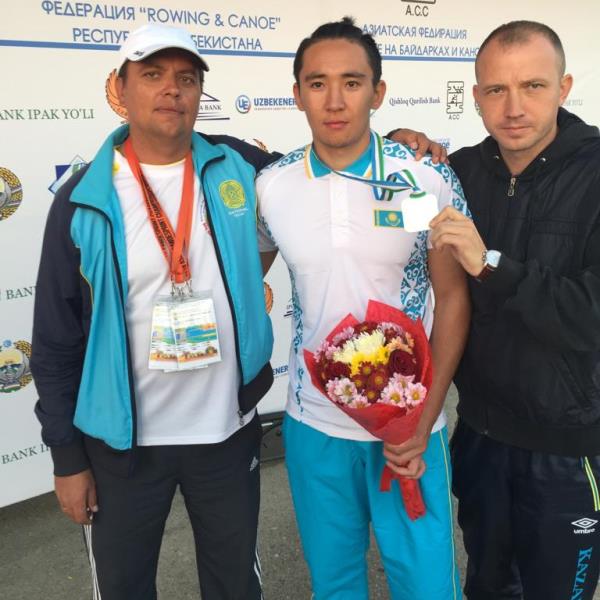 Сборная Казахстана завоевала две медали на чемпионате Азии по параканоэ
