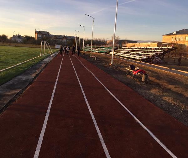 В Шахтинске отремонтировали спортивный стадион
