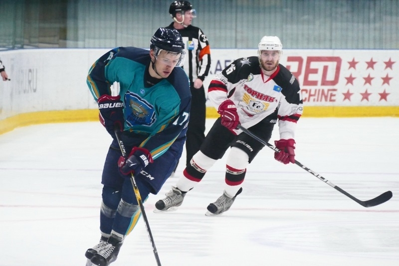 горняк рудный торпедо. рудный ледовая арена. горняк рудный хоккей.