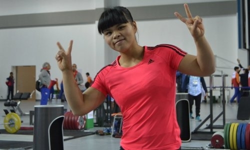 Главный тренер казахстанских тяжелоатлетов поделился ожиданиями от выступлений Чиншанло и Рахимова