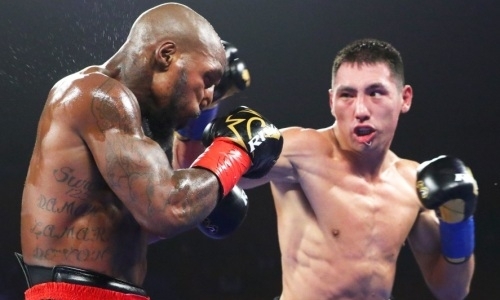 «Стоял на месте». Чемпион мира из Казахстана разочаровал зарубежное СМИ