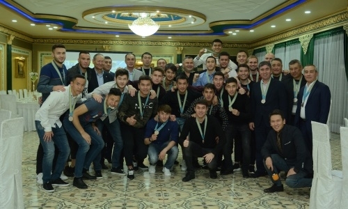 «Тараз» наградили серебряными медалями Первой лиги