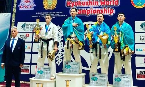 Каратист из Атырау стал лучшим на чемпионате мира