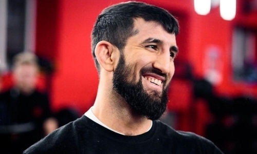 «Я не люблю кусаться». Мирзаев высказался о несостоявшемся бое с Оспановым