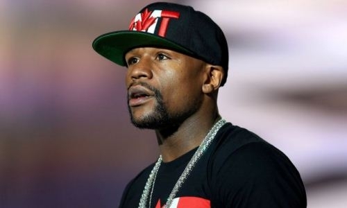 Мэйвезер начал новые переговоры о бое после победы на «нефартовой» арене Головкина