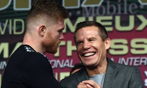 «Его никто не знает». Легендарный Чавес высмеял соперника «Канело» после победы над Головкиным