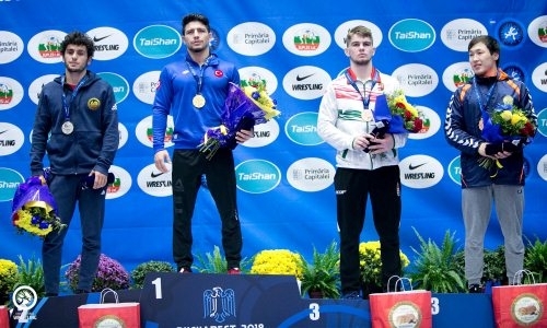 Казахстанец стал призером в греко-римской борьбе на чемпионате мира