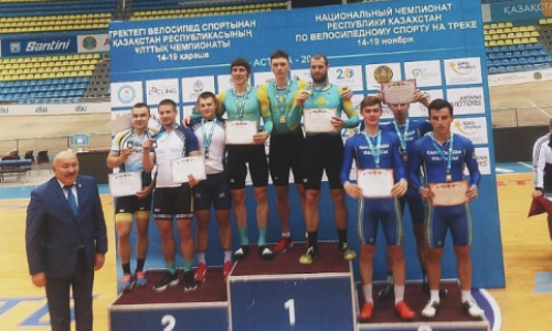 Акмолинец выиграл «золото» в чемпионате Казахстана по велотреку