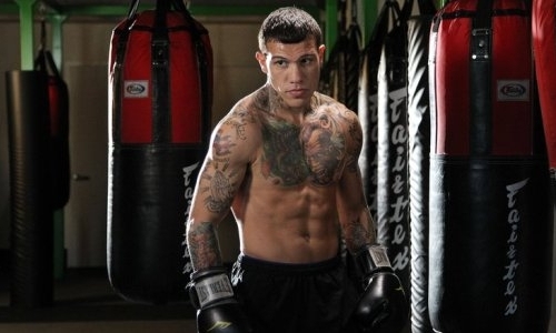 Нокаутированный Головкиным боксер пытается увести у него бои за титулы чемпиона мира