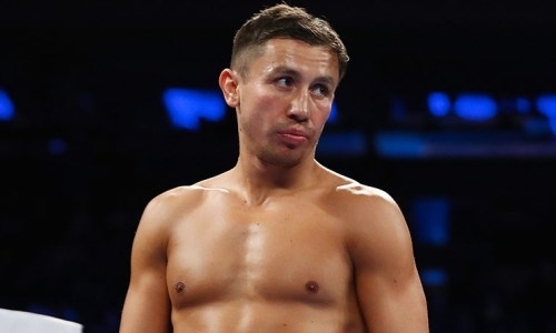 «Никто не заставляет Мэйвезера драться с Головкиным». Как американца убеждают биться с «Канело»