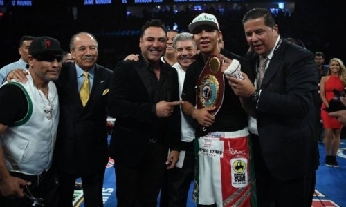 Потенциальный соперник Головкина подписал контракт с промоутерами «Канело»