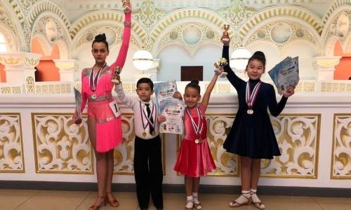 Казахстанцы завоевали 10 золотых медалей на международном турнире по спортивным бальным танцам в России