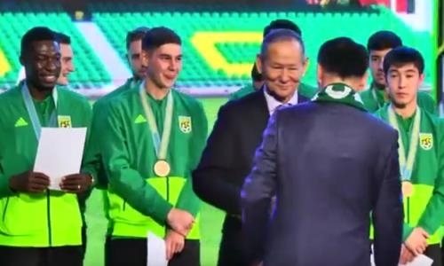 Видео награждения «Тобола» бронзовыми медалями Премьер-Лиги