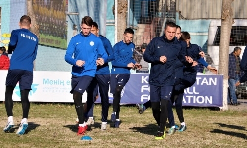 Фоторепортаж с тренировки «Иртыша» 