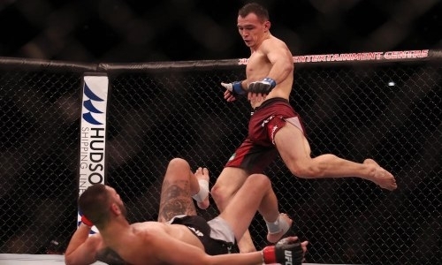 «Дамир Исмагулов — зверь!». Что говорят зарубежные эксперты о дебюте казаха в UFC