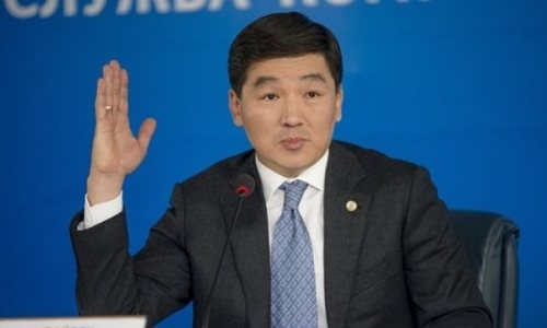 Аким Алматы бросил вызов Канату Исламу