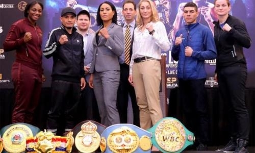 Последний вечер бокса от НВО: промоутер Головкина позирует с прекрасными дамами