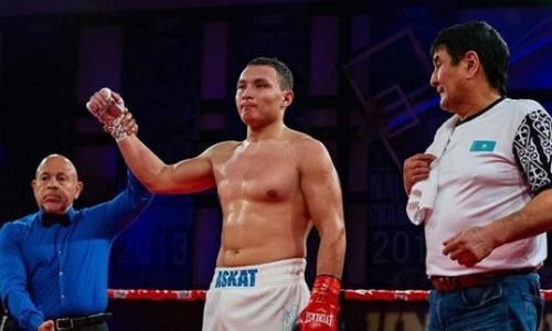 Казахстанский нокаутер обратился к болельщикам после очередной досрочной победы