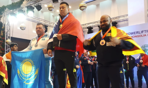 Казахстанский пауэрлифтер взял «серебро» на чемпионате Азии в Монголии
