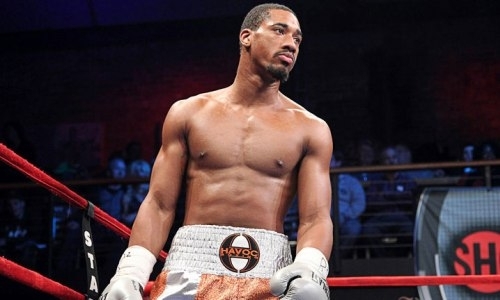 «Если будет как с Головкиным...». Новый чемпион мира пообещал «Канело» проблемы