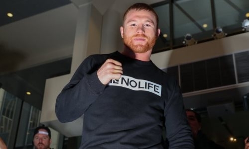 «Больше делать нечего». Промоутер «Канело» высказал отношение к бою с Головкиным