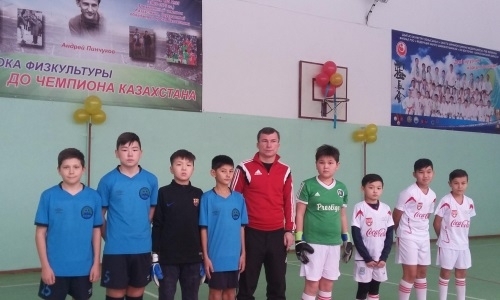 В Семее назвали спортзал в честь рекордсмена казахстанского футбола