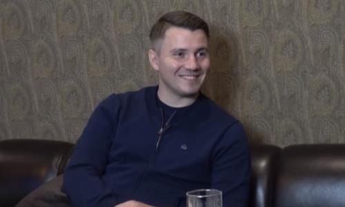 «Местные шутники его наградили». Стогниенко рассказал о прозвище Сейдахмета в «Уфе»