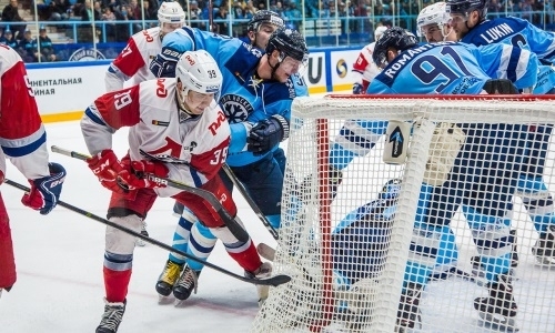 Один из лидеров Западной конференции КХЛ потерпел третье поражение кряду перед матчем с «Барысом»